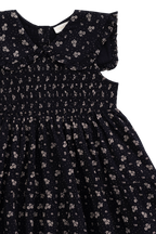 Élégante robe en coton biologique bleu marine à motif floral avec corsage smocké et épaules à volants pour filles de 6 mois à 10 ans